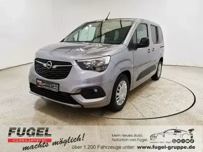 Second-hand Opel Combo Life Elegance 131 CP (96 kW) 2022 Gri Monovolum
