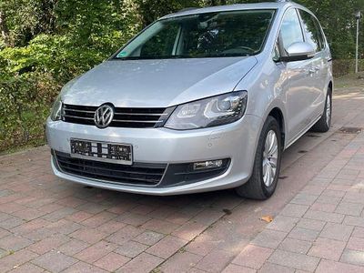 Gebraucht VW Sharan Highline 150 PS (110 kW) 2017 Silber Van / Kleinbus