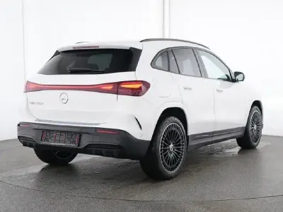 Gebraucht Mercedes EQA250 139 kW (190 PS) 2025 Unilack polarweiß SUV