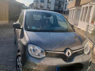 Gebraucht Renault Twingo 65 PS (47 kW) 2021 Grau Kleinwagen