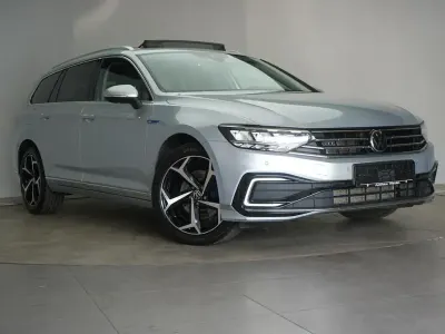 Gebraucht VW Passat GTE 218 PS (160 kW) 2022 Silber Kombi