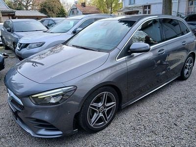 Gebraucht Mercedes B180 AMG line 116 PS (85 kW) 2020 Grau Van / Kleinbus