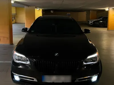 Gebraucht BMW 730 285 PS (209 kW) 2014 Schwarz Limousine