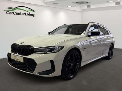 Gebraucht BMW 330e M Sport 292 PS (214 kW) 2022 Alpinweiss iii Kombi