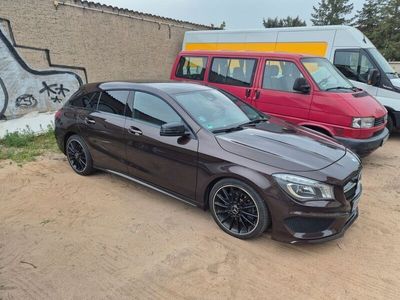 Mercedes CLA220 Shooting Brake