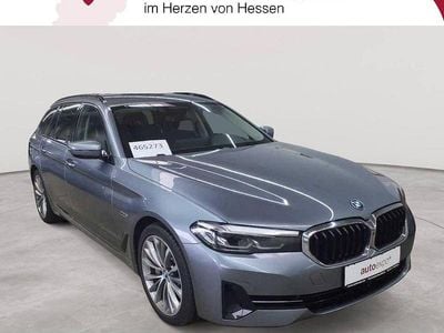 Gebraucht BMW 530e 184 PS (135 kW) 2022 Grau Kombi