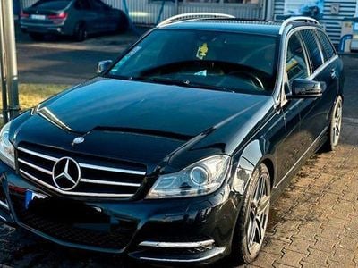 Gebraucht Mercedes C350 Avantgarde 265 PS (194 kW) 2013 Schwarz Limousine