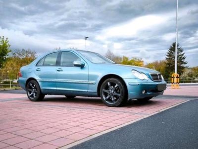 Mercedes C180