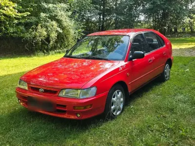 Gebraucht Toyota Corolla XLi 75 PS (55 kW) 1996 Rot Limousine