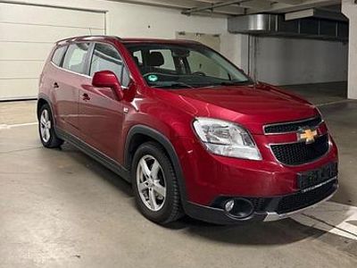 Second-hand Chevrolet Orlando 163 CP (119 kW) 2012 Roșu Monovolum
