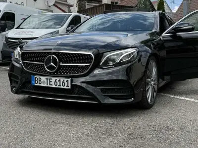 Gebraucht Mercedes E350 286 PS (210 kW) 2020 Schwarz Limousine