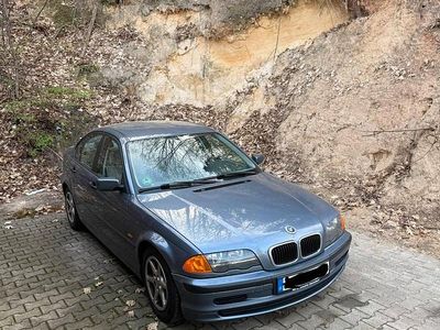 Gebraucht BMW 316 115 PS (84 kW) 2001 Blau Limousine