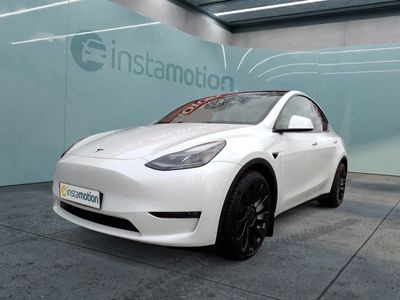 gebraucht Tesla Model Y Tesla Model Y, 8.390 km, 534 PS, EZ 08.2022, Elektro