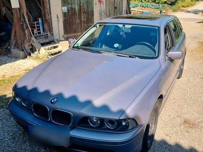 BMW 525