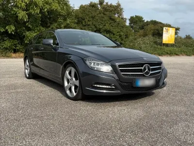Gebraucht Mercedes CLS350 300 PS (220 kW) 2013 Andere farben Coupé