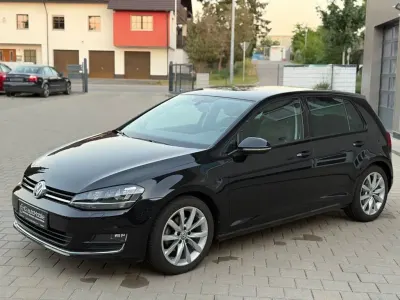 Używany VW Golf VII Highline 140 KM (102 kW) 2013 Czarny Sedan/Limuzyna