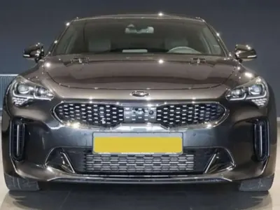 Gebraucht Kia Stinger GT 366 PS (269 kW) 2019 Schwarz Kleinwagen
