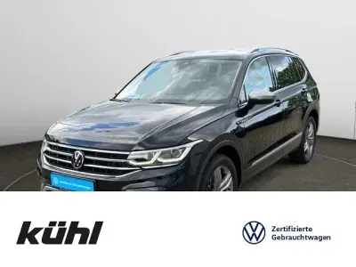 Gebraucht VW Tiguan Allspace Elegance 200 PS (147 kW) 2023 Deep black perleffekt SUV