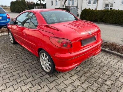 gebraucht Peugeot 206 CC 