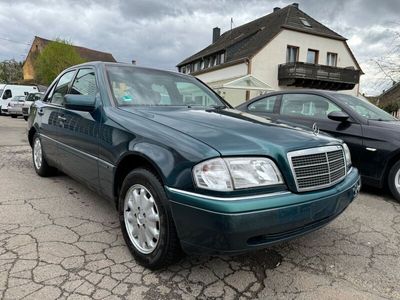 gebraucht Mercedes C180 - TÜV 09/2024 - AHK