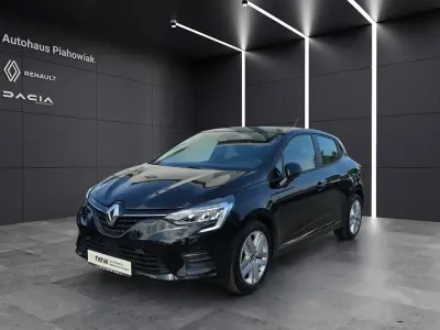 Używany Renault Clio IV Experience 101 KM (74 kW) 2019 Czarny Sedan/Limuzyna