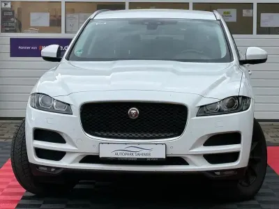Gebraucht Jaguar F-Pace 179 PS (131 kW) 2017 Weiß SUV