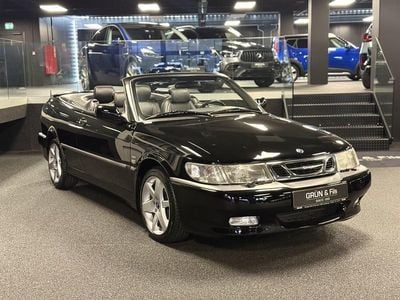 Second-hand Saab 9-3 Cabriolet Aero 205 CP (150 kW) 2001 Negru Cabrio
