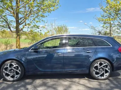 Occasion Opel Insignia 160 ch (117 kW) 2013 Bleue Break