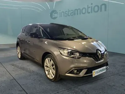 Gebraucht Renault Scénic IV LIMITED 140 PS (102 kW) 2019 Weiß Van / Kleinbus