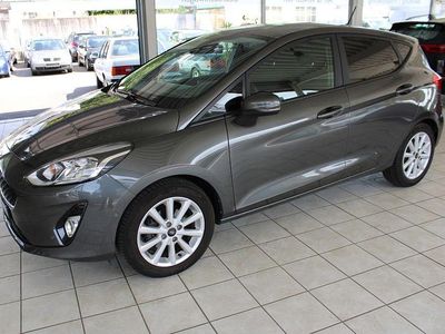 Gebraucht Ford Fiesta Cool & Connect 86 PS (63 kW) 2018 Beige Kleinwagen