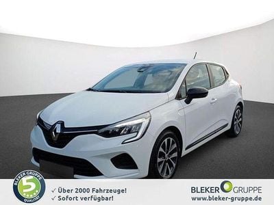Gebraucht Renault Clio V Equilibre 67 PS (49 kW) 2022 Gletscher weiss Limousine