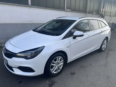 Gebraucht Opel Astra Edition 122 PS (89 kW) 2020 Kombi