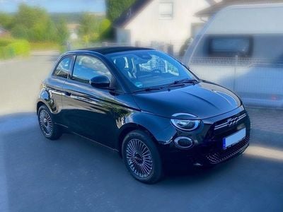 Gebraucht Fiat 500e Icon 86 kW (118 PS) 2022 Schwarz Cabrio