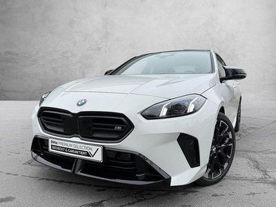 Gebraucht BMW M235 Performance 300 PS (220 kW) 2024 Alpinweiß uni Coupé