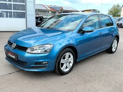 Gebraucht VW Golf VII Comfortline 86 PS (63 kW) 2013 Blau Limousine