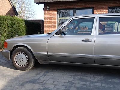 Gebraucht Mercedes E300 188 PS (138 kW) 1986 Silber Limousine