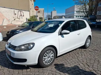 Gebraucht VW Golf VI Trendline 80 PS (58 kW) 2009 Weiß Kleinwagen