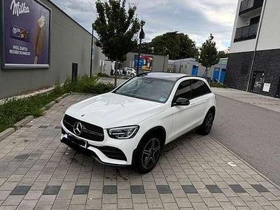 Gebraucht Mercedes GLC200 AMG 163 PS (119 kW) 2019 Weiß SUV