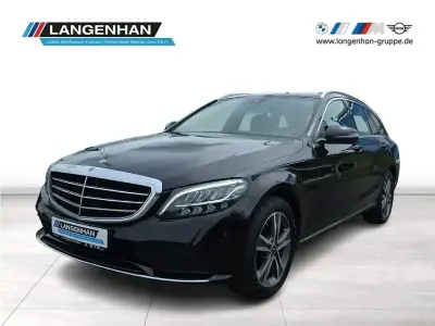 Gebraucht Mercedes C180 156 PS (114 kW) 2018 Schwarz Limousine
