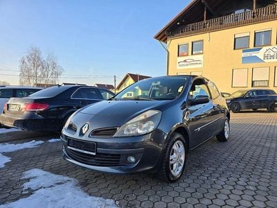 Grau eclipse Gebraucht 2006 Renault Clio III Dynamique Kleinwagen | 2.990 € (Fairer Preis)
