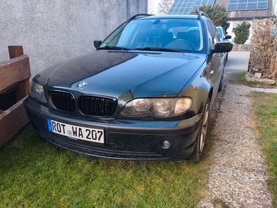 Grün Gebraucht 2004 BMW 325 Kombi | 3.660 € (Fairer Preis)