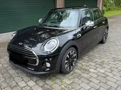 Gebraucht Mini Cooper 136 PS (100 kW) 2018 Schwarz Kleinwagen