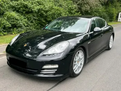 Gebraucht Porsche Panamera 4S 400 PS (294 kW) 2010 Schwarz Kleinwagen