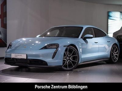 Second-hand Porsche Taycan 350 kW (476 CP) 2023 Albastru Berlinǎ
