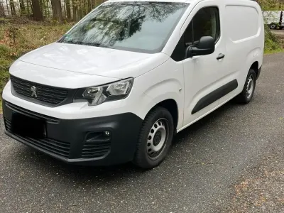 Occasion Peugeot Partner Premium 102 PK (75 kW) 2020 Wit MPV