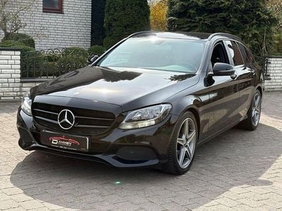 Gebraucht Mercedes C180 AMG line 116 PS (85 kW) 2016 Schwarz Kombi