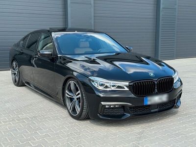 gebraucht BMW 730 G11 d M-PAKET - Massage - Carplay - Carbon - 20 Zoll M