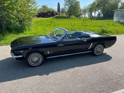 Schwarz Gebraucht 1965 Ford Mustang Cabrio | 44.000 €