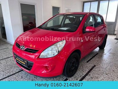 Gebraucht Hyundai i20 Edition 77 PS (56 kW) 2011 Rot Kleinwagen