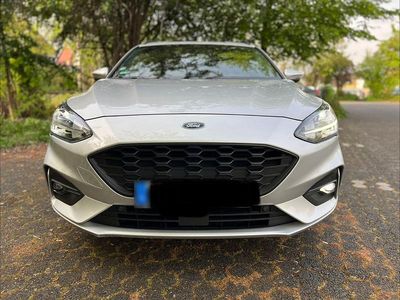 Second-hand Ford Focus ST-Line 150 CP (110 kW) 2019 Argintiu Break